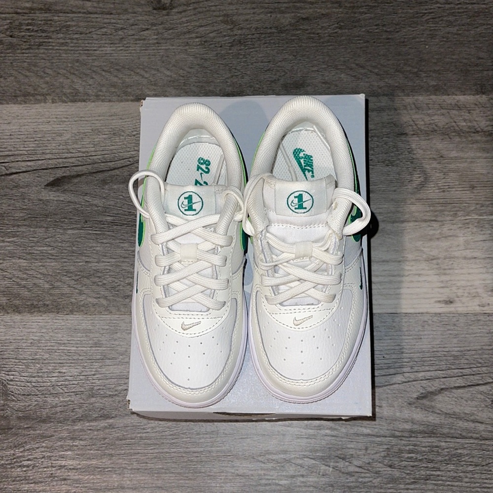Preloved - TODDLER - Air Force 1 Nike - Picture 2 of 5